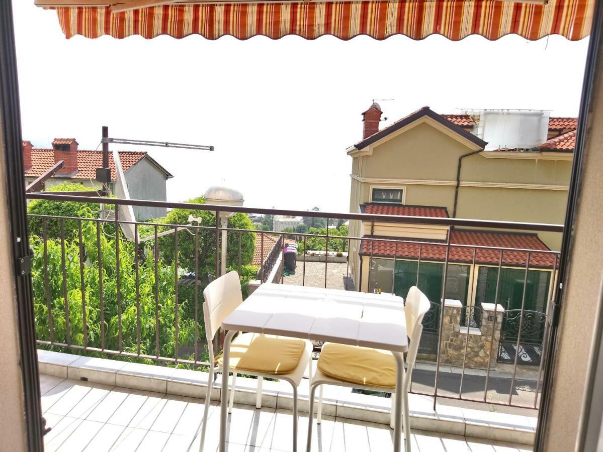 Charming Hill Apartment Opatija Exterior foto