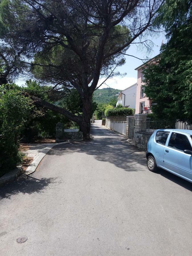 Charming Hill Apartment Opatija Exterior foto