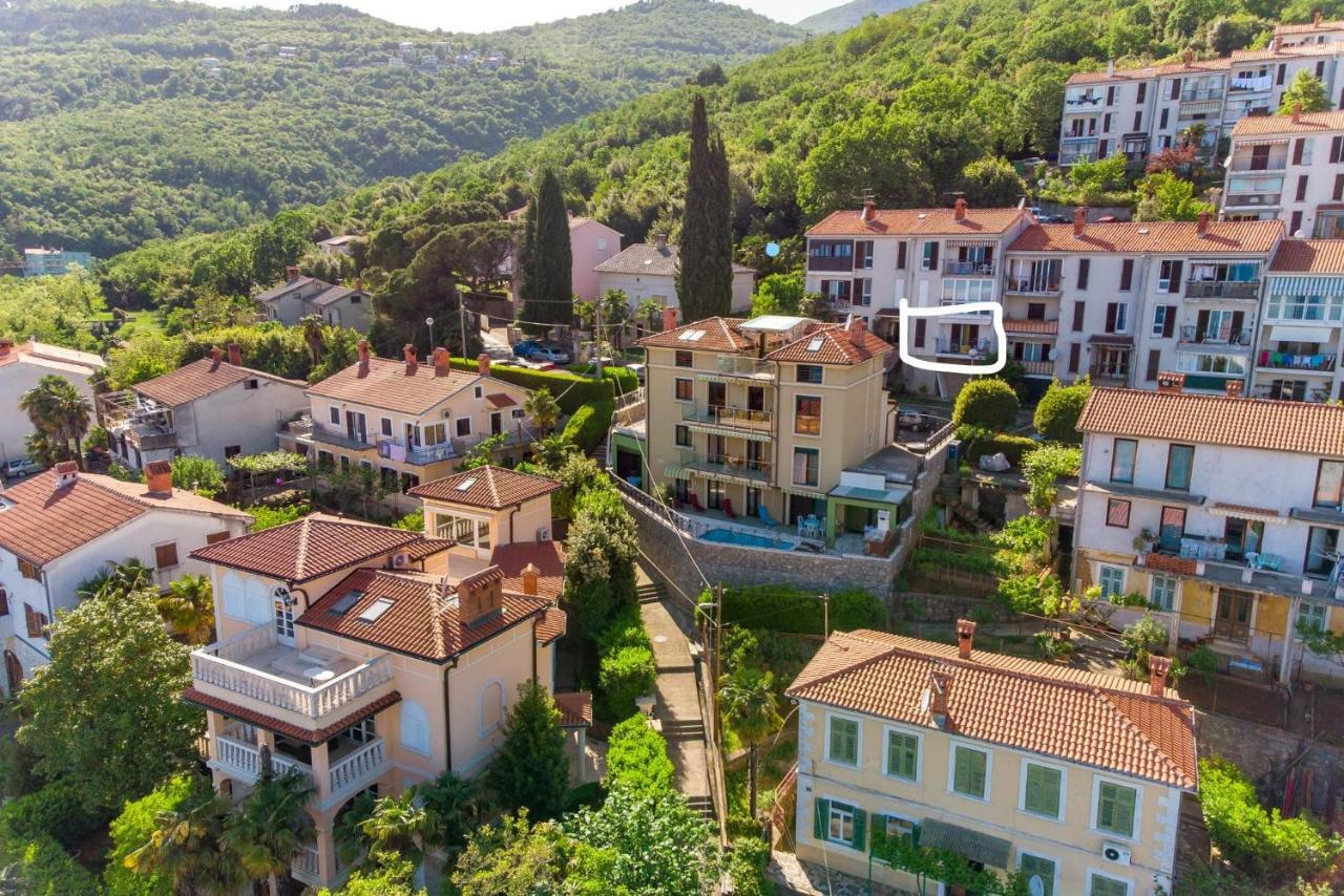 Charming Hill Apartment Opatija Exterior foto
